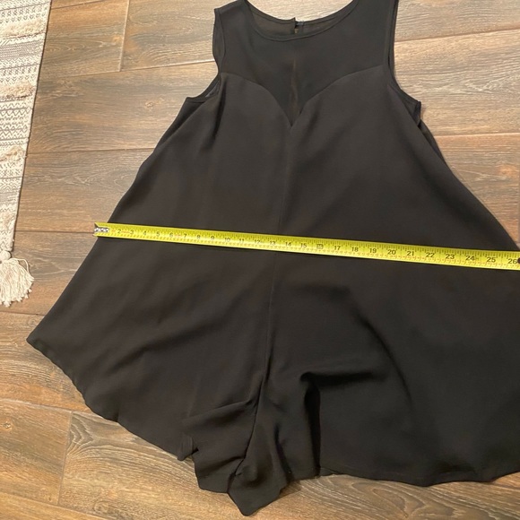 Worn once, EXCELLENT condition PeakABoo Flared Romper - Picture 14 of 16